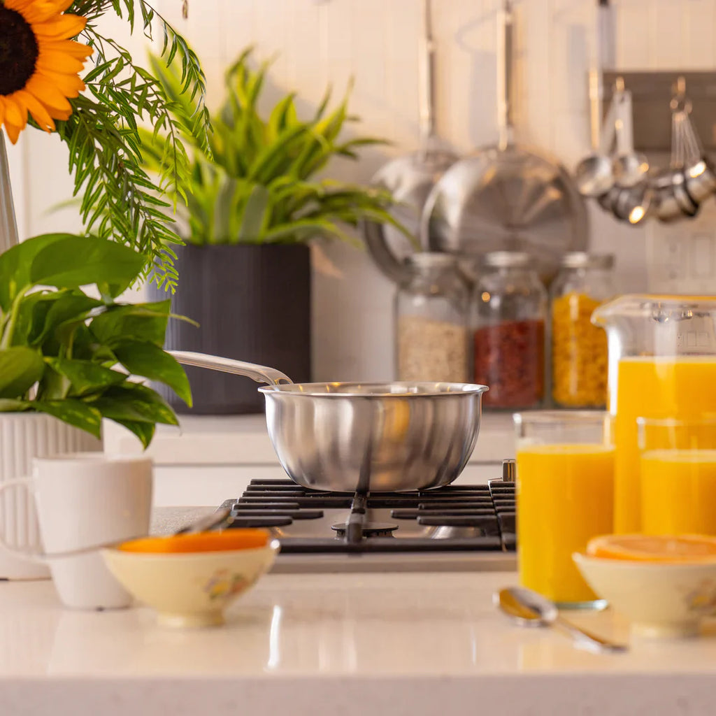 Heritage Steel Eater 2 Quart Saucier with Lid