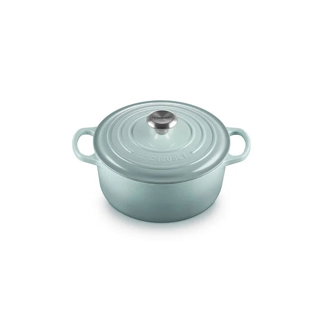 Le Creuset Signature Round Dutch Oven