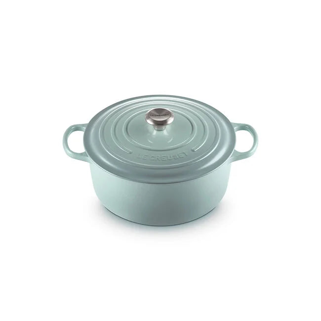 Le Creuset Signature Round Dutch Oven