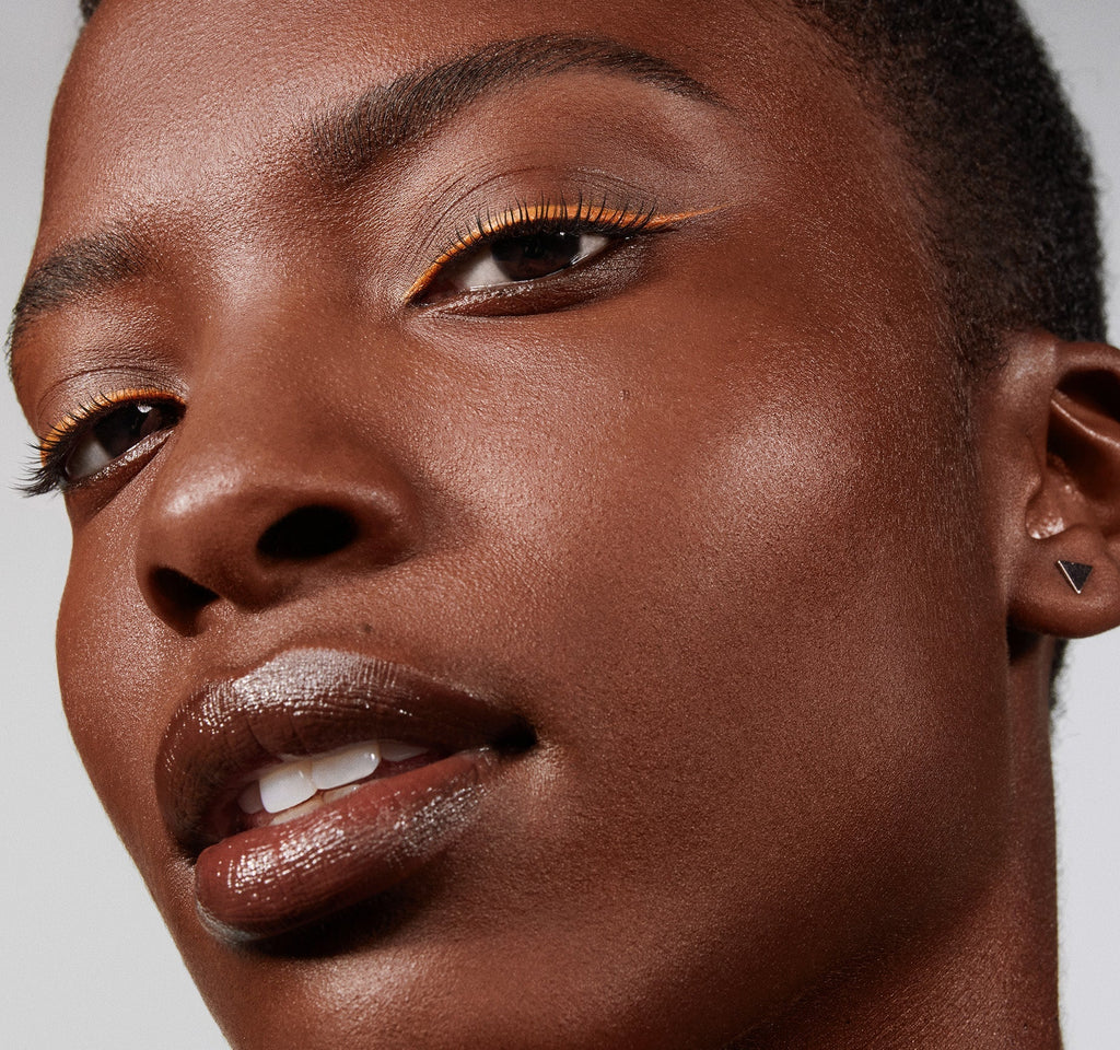 Lightform Extended Hydration Foundation