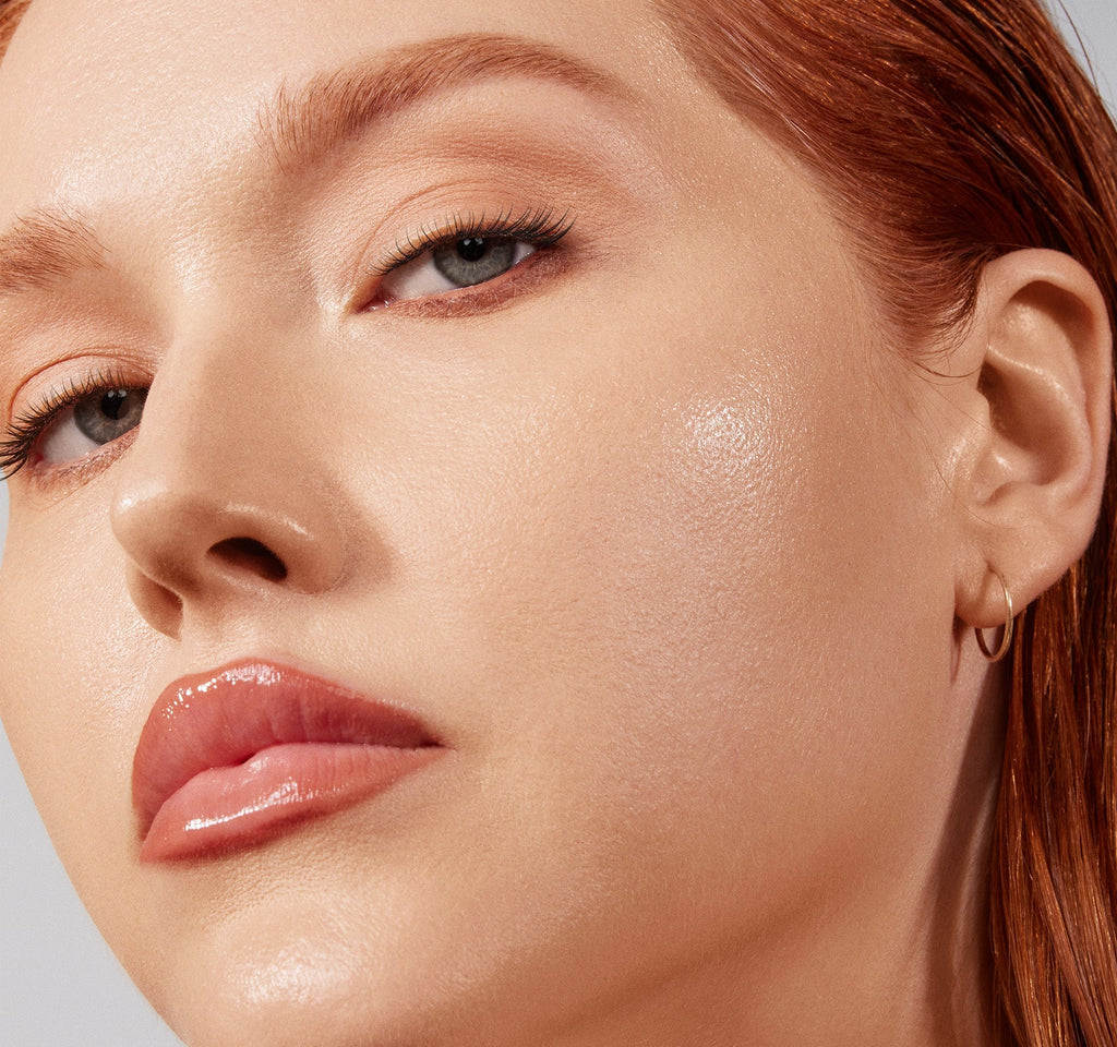 Lightform Extended Hydration Foundation