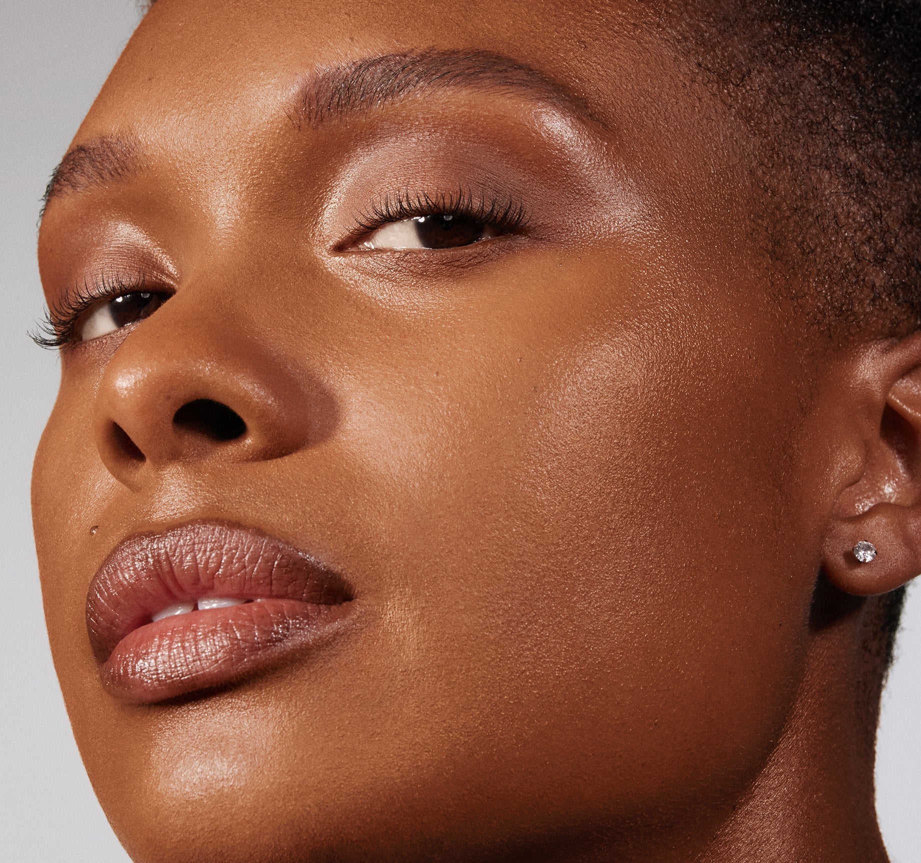 Lightform Extended Hydration Foundation